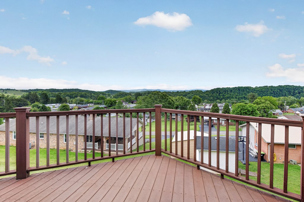 752 Skyview Drive