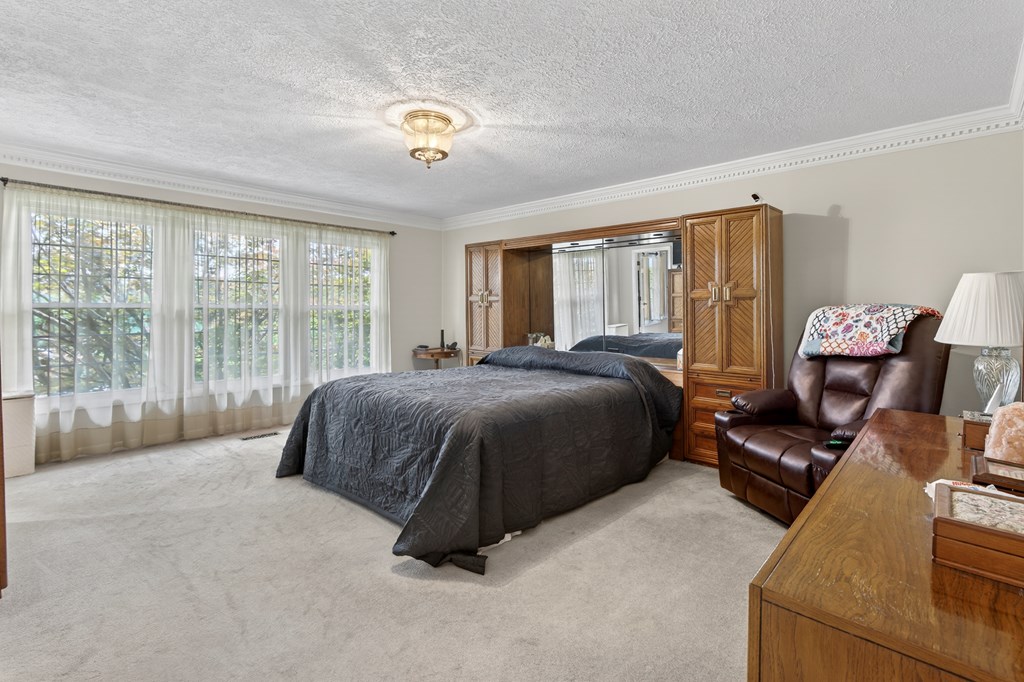 752 Skyview Drive