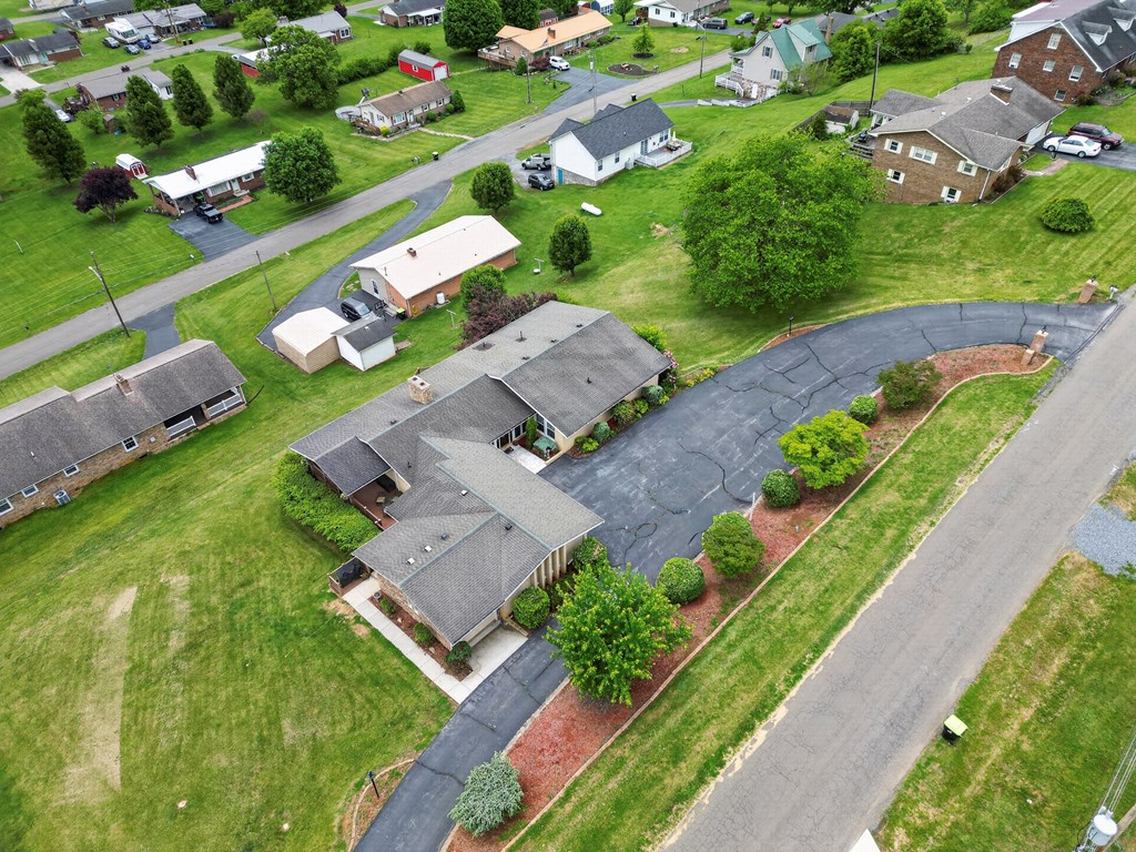 752 Skyview Drive