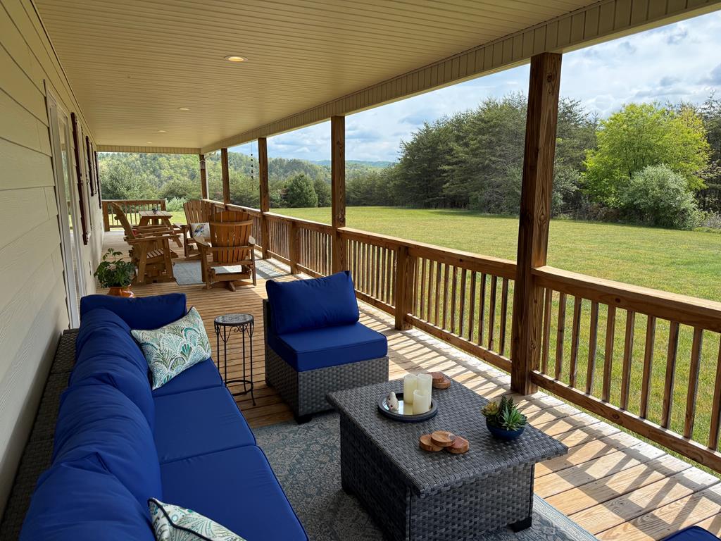 1610 Price Ridge Road