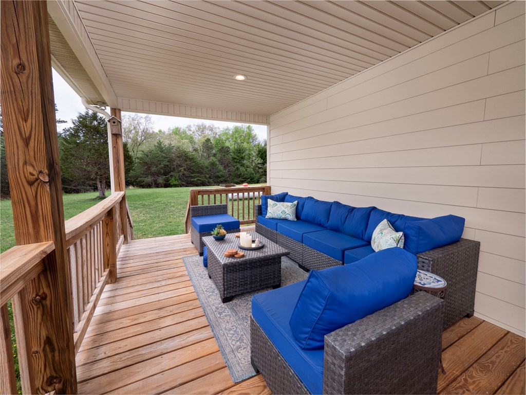 1610 Price Ridge Road