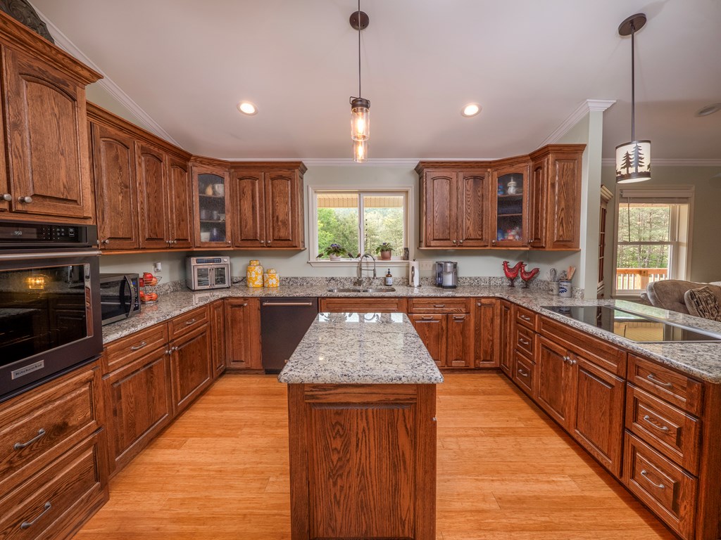 1610 Price Ridge Road