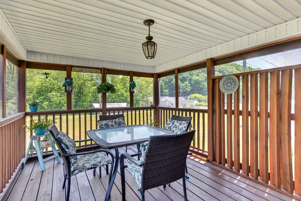 169 Aspen Circle