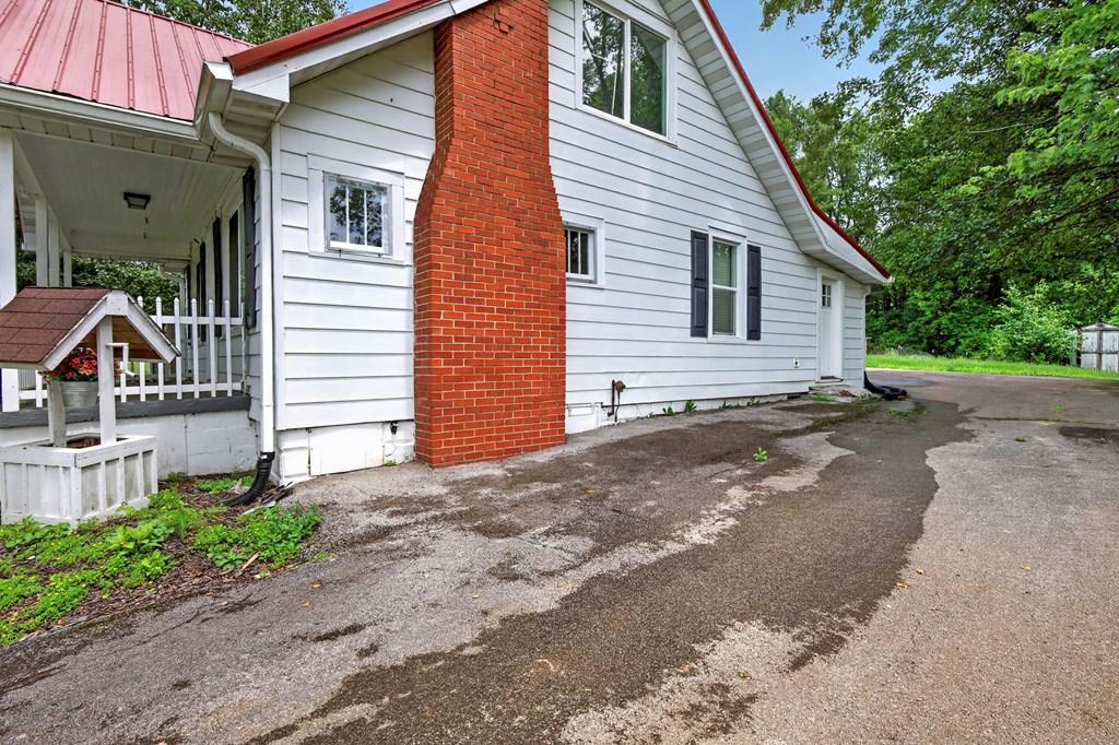 21111 Campground Road