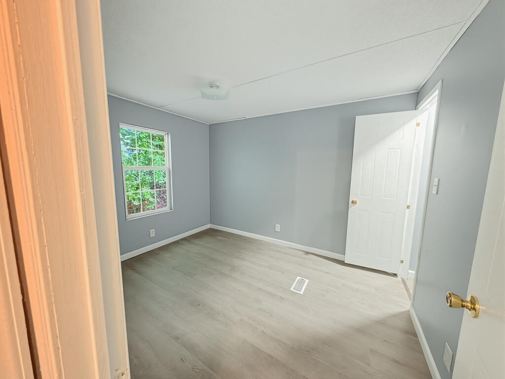 1416 Sunset Hollow Rd
