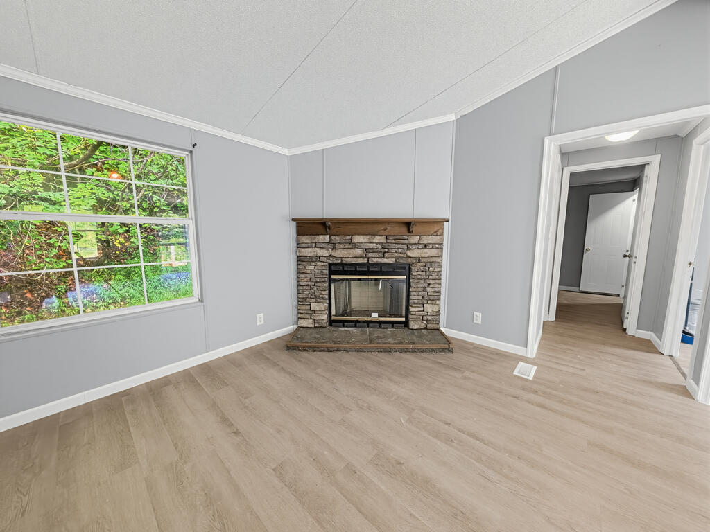 1416 Sunset Hollow Rd
