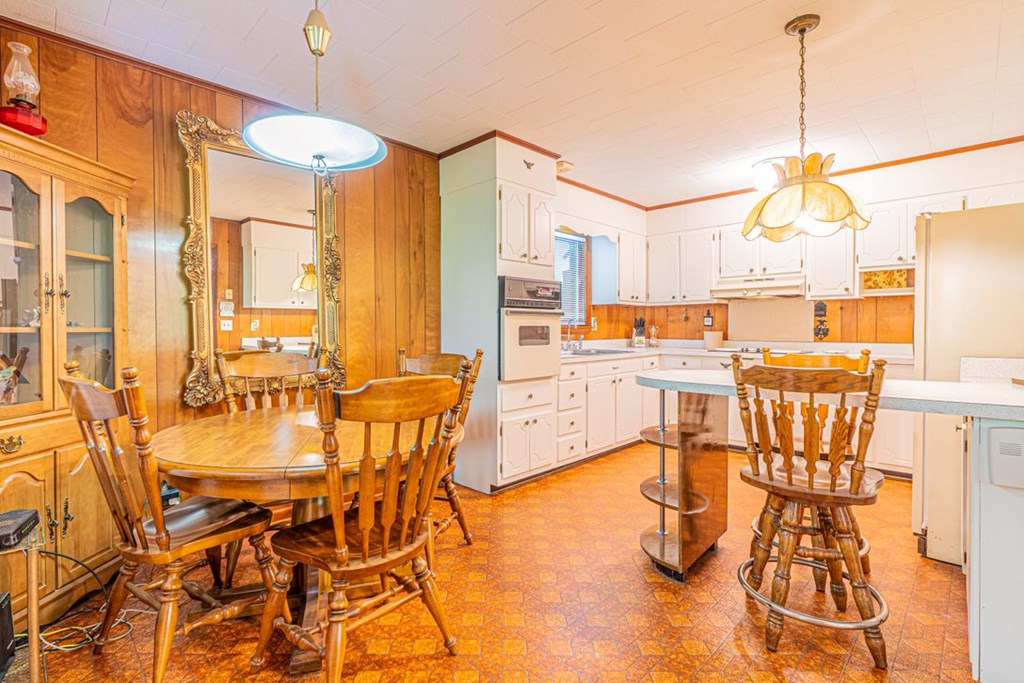 2477 Leemaster Drive