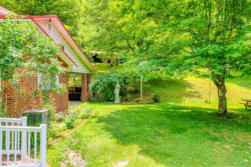 2477 Leemaster Drive