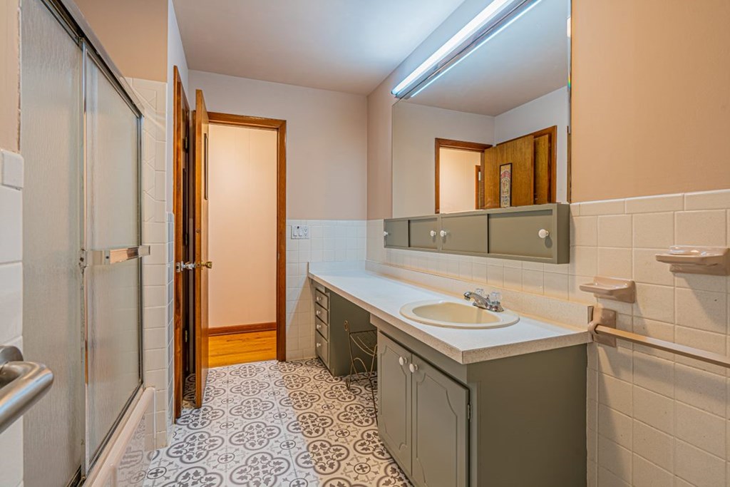 2477 Leemaster Drive