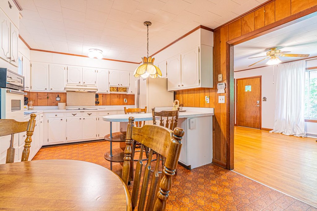 2477 Leemaster Drive