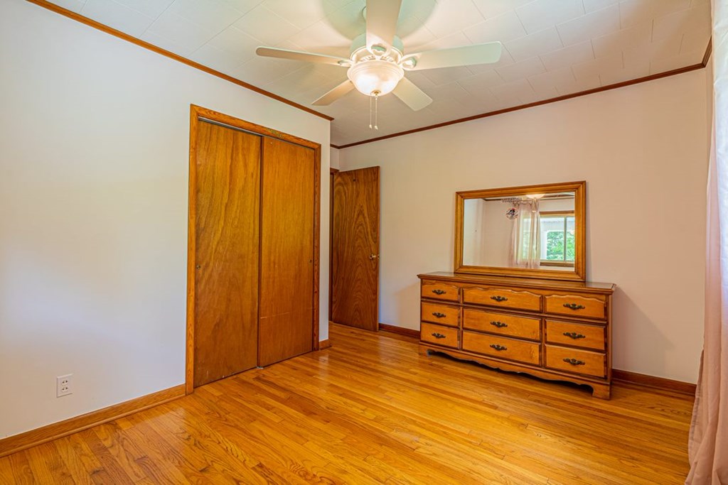 2477 Leemaster Drive