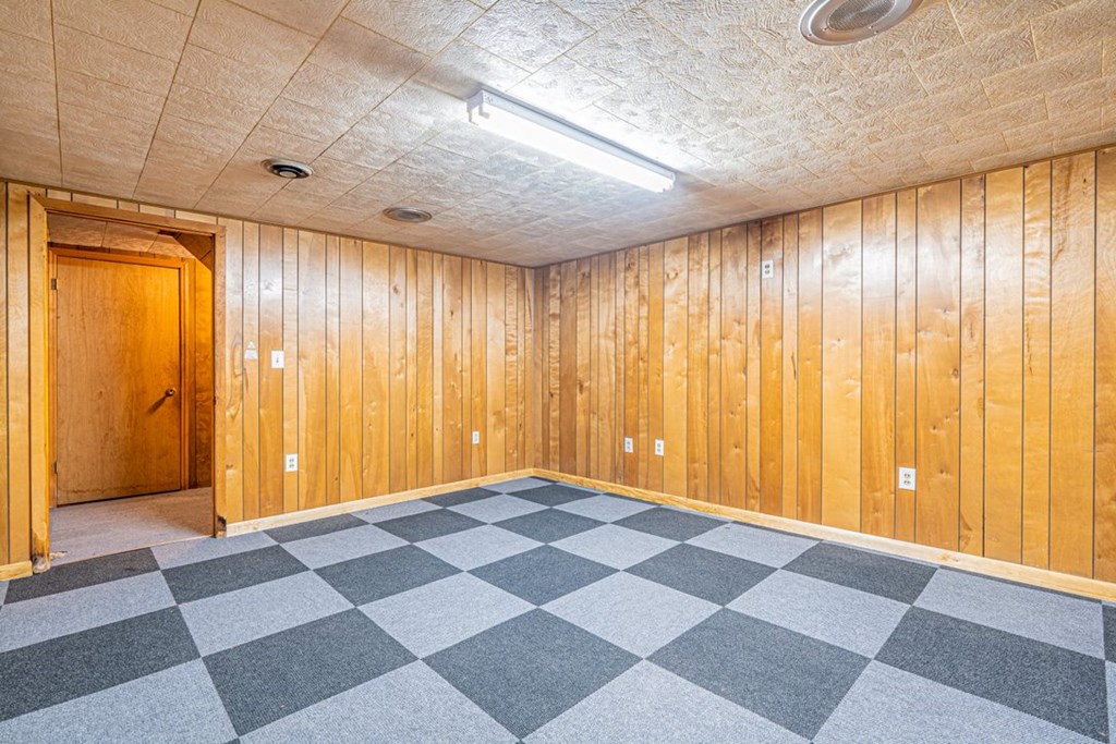 2477 Leemaster Drive