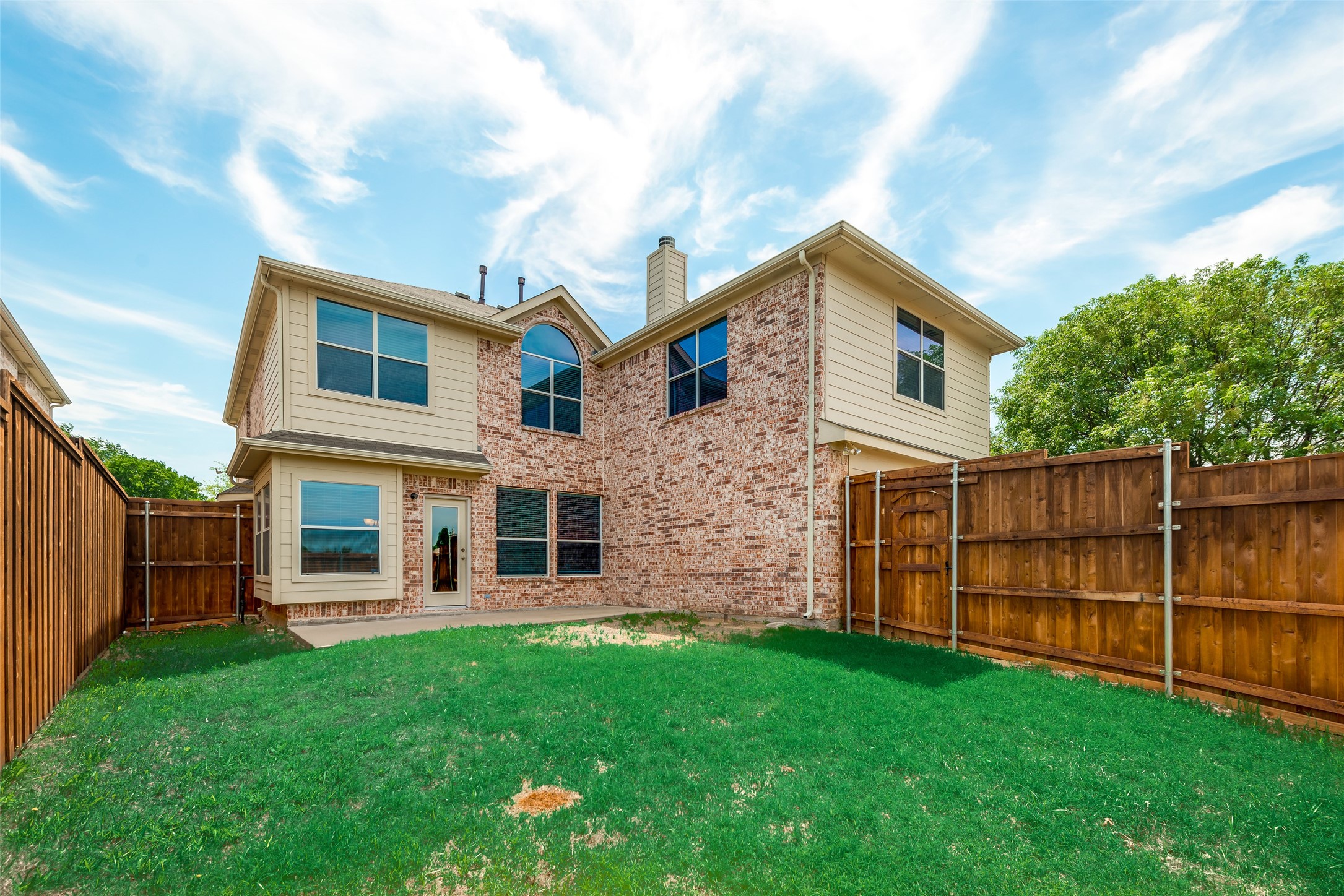 8345 Kings Ridge Road