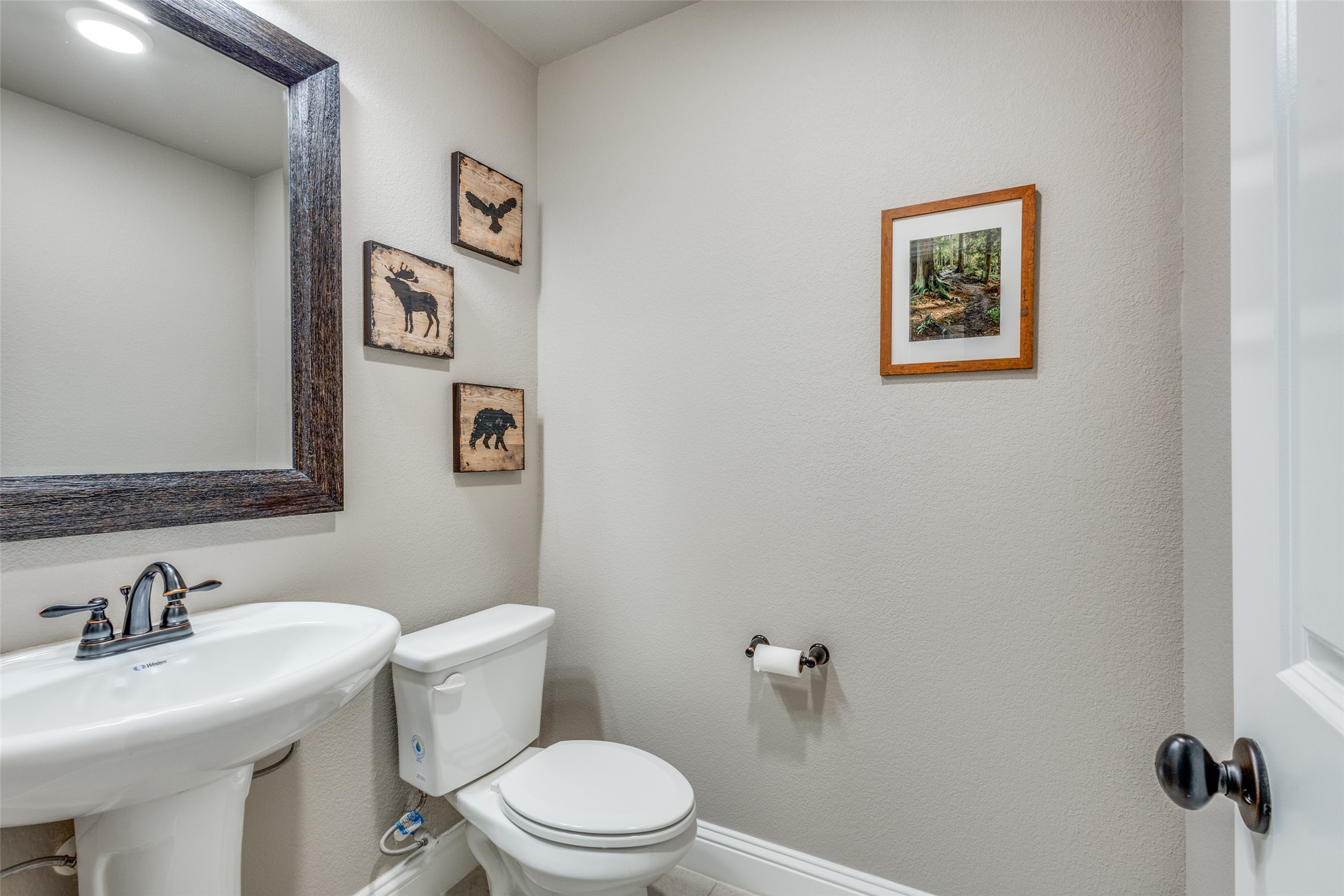 2801 Winchester Avenue