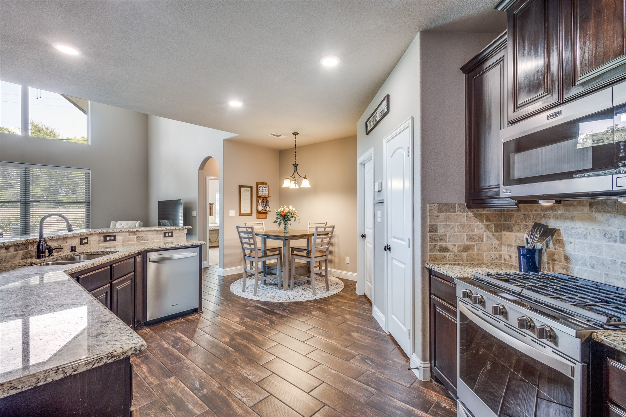 2801 Winchester Avenue