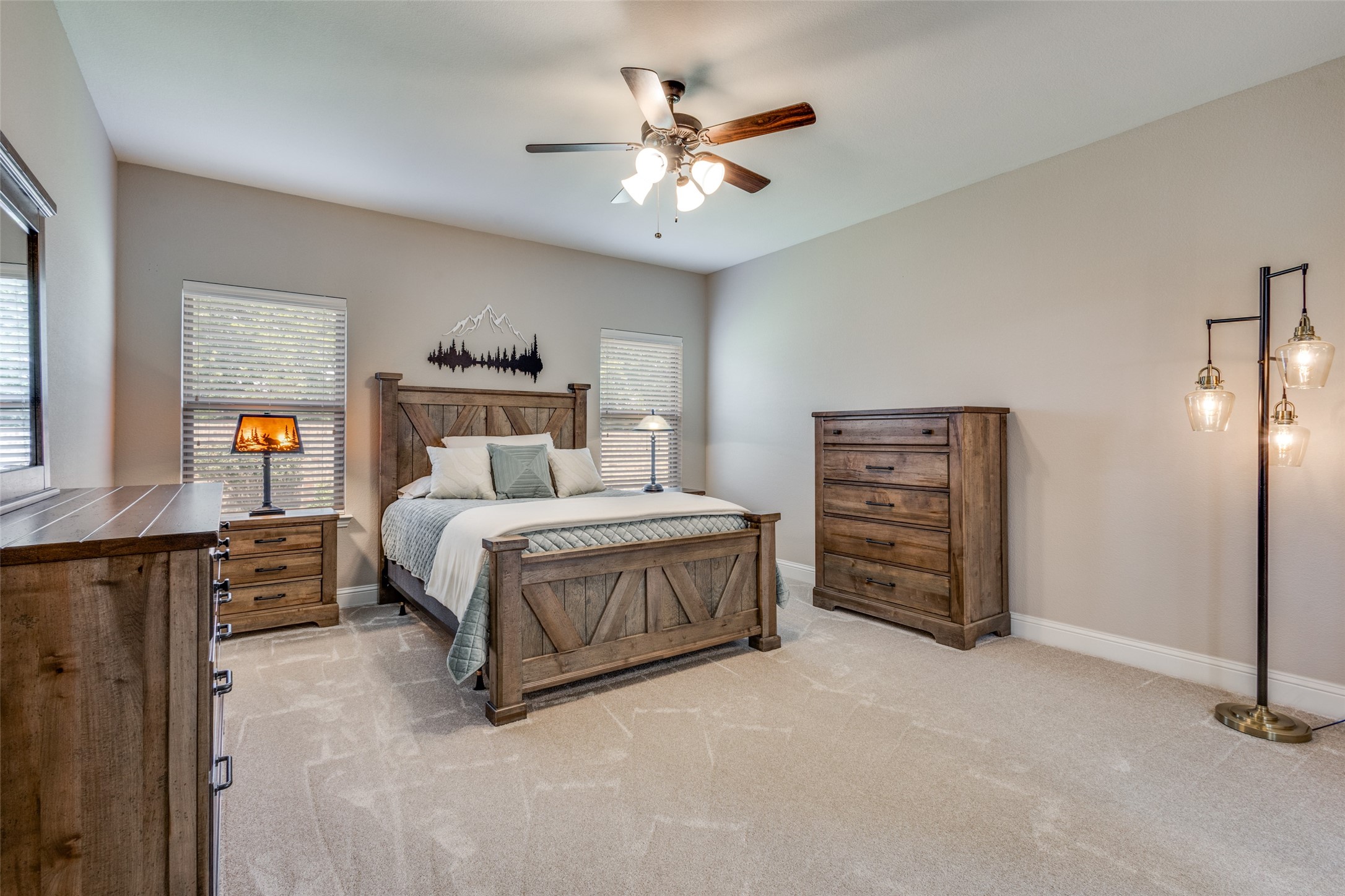 2801 Winchester Avenue