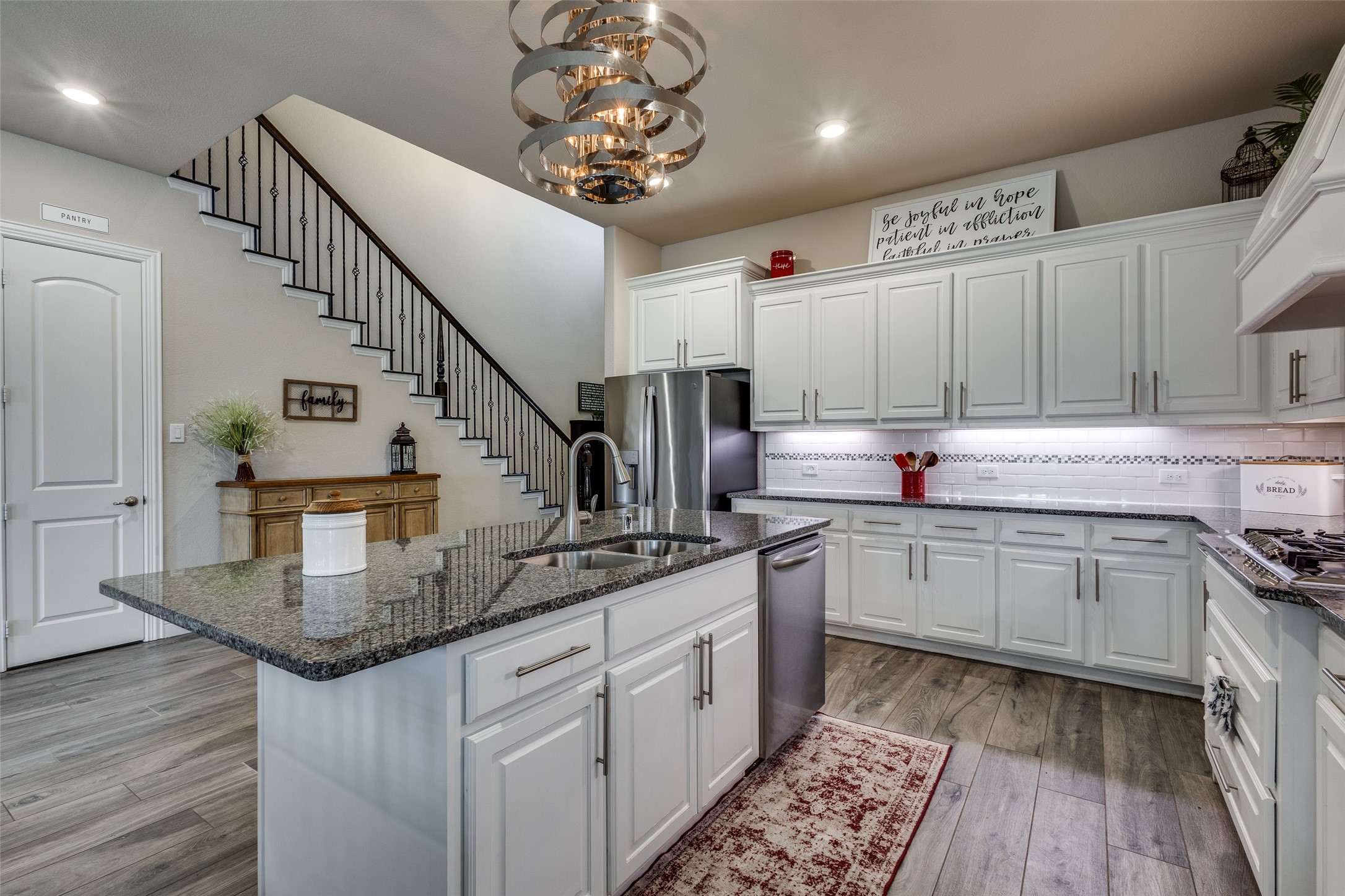 7701 Caddo Cove