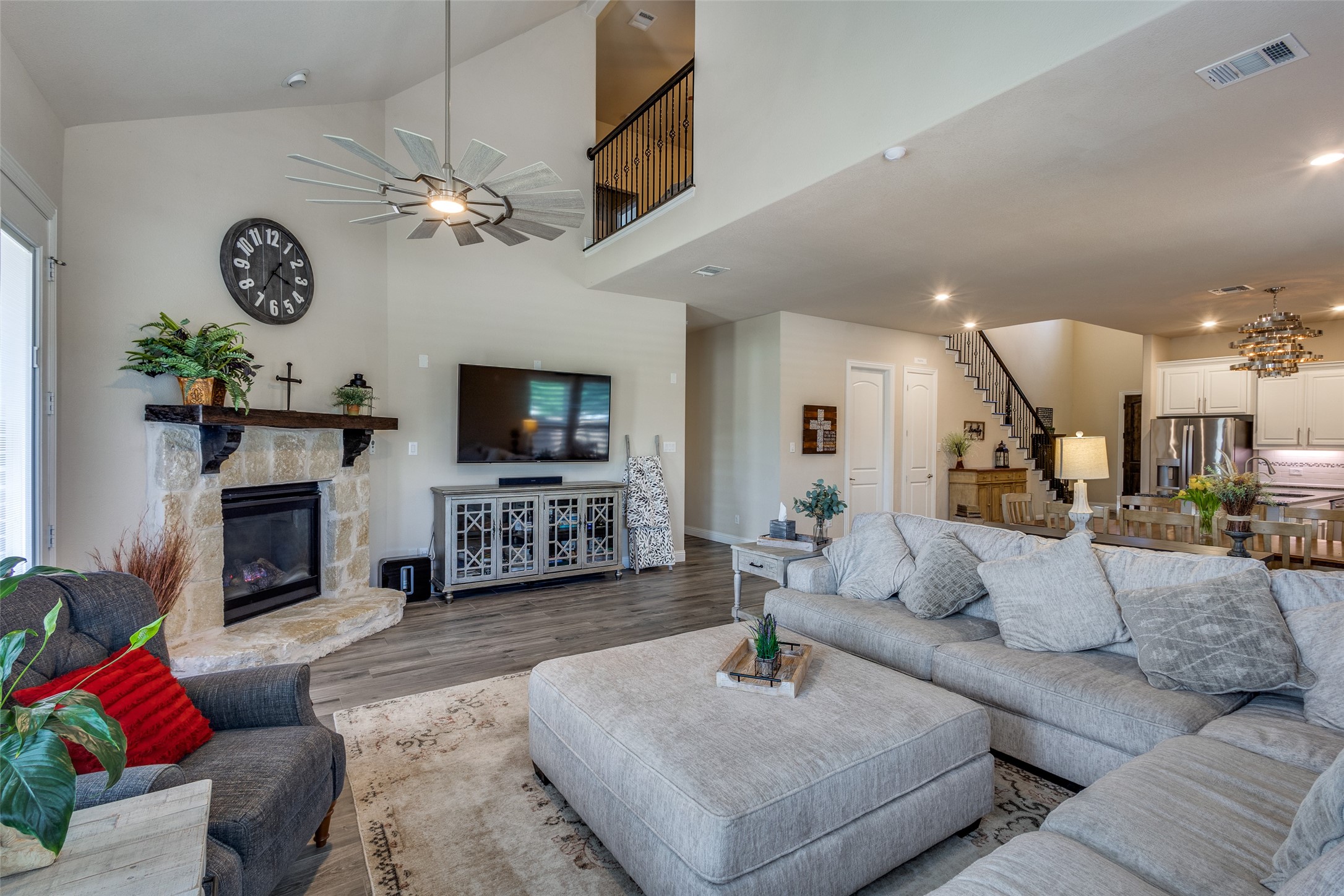 7701 Caddo Cove