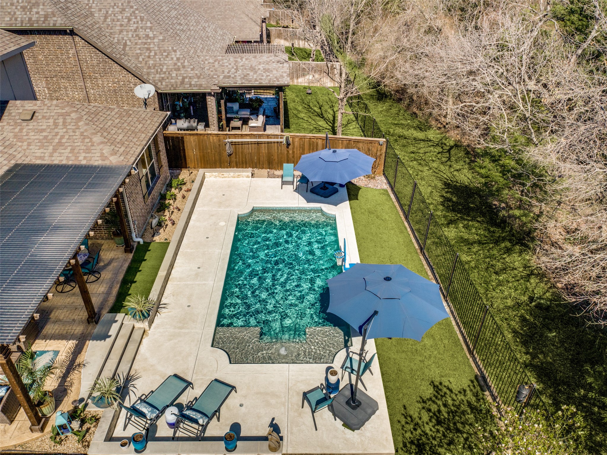 813 Spring Falls Drive