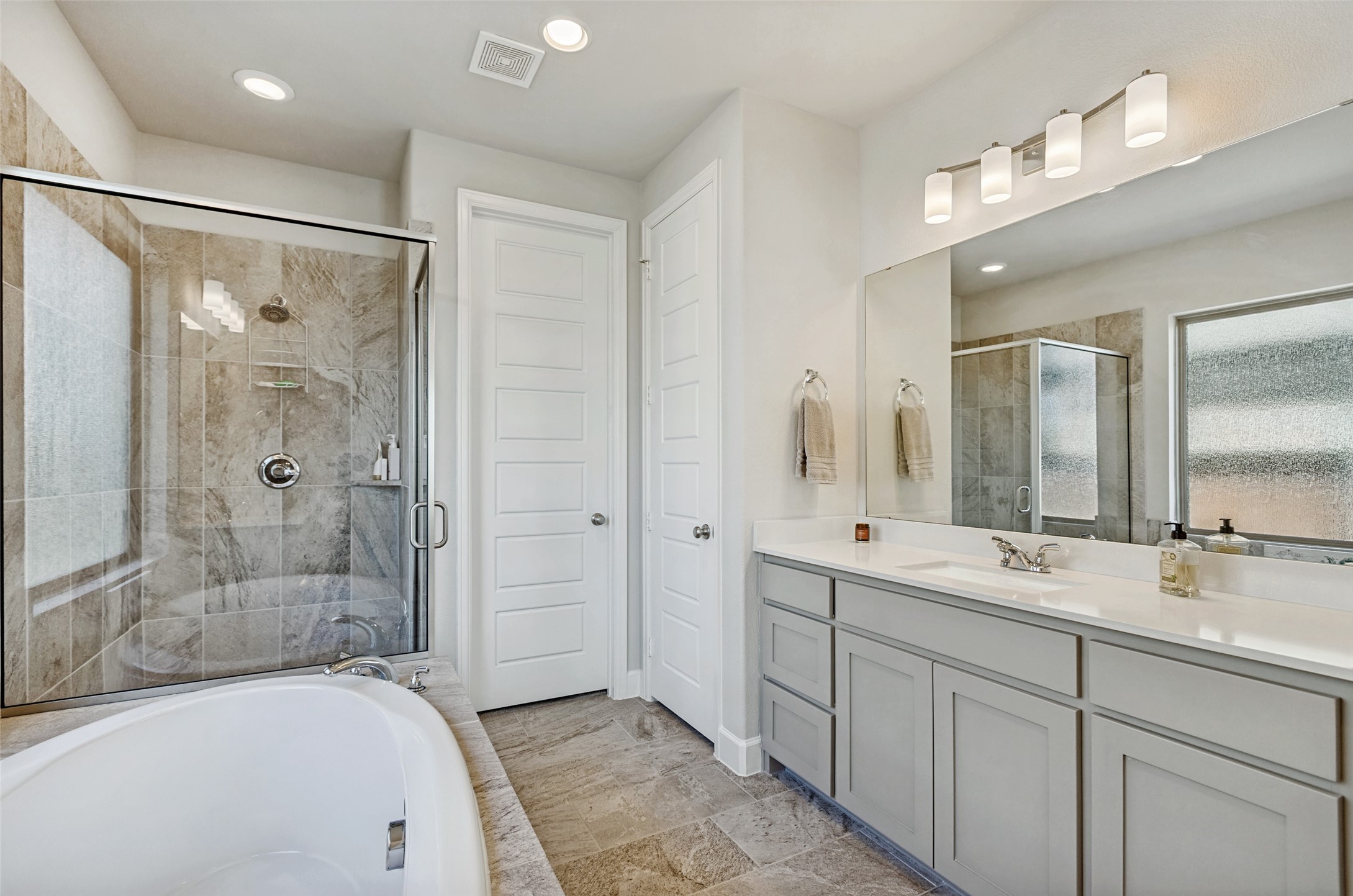 8212 San Bernard Trail