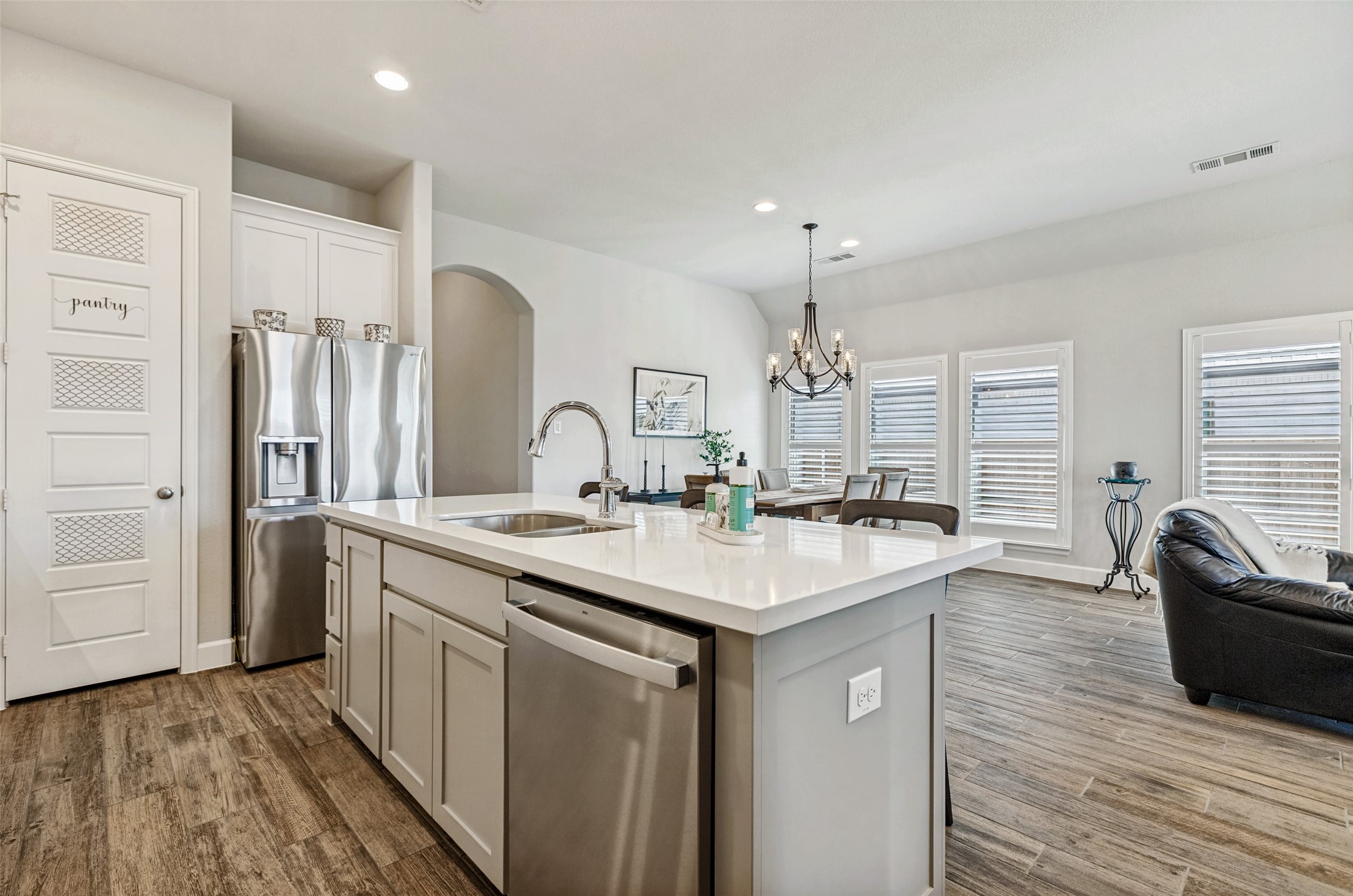 8212 San Bernard Trail