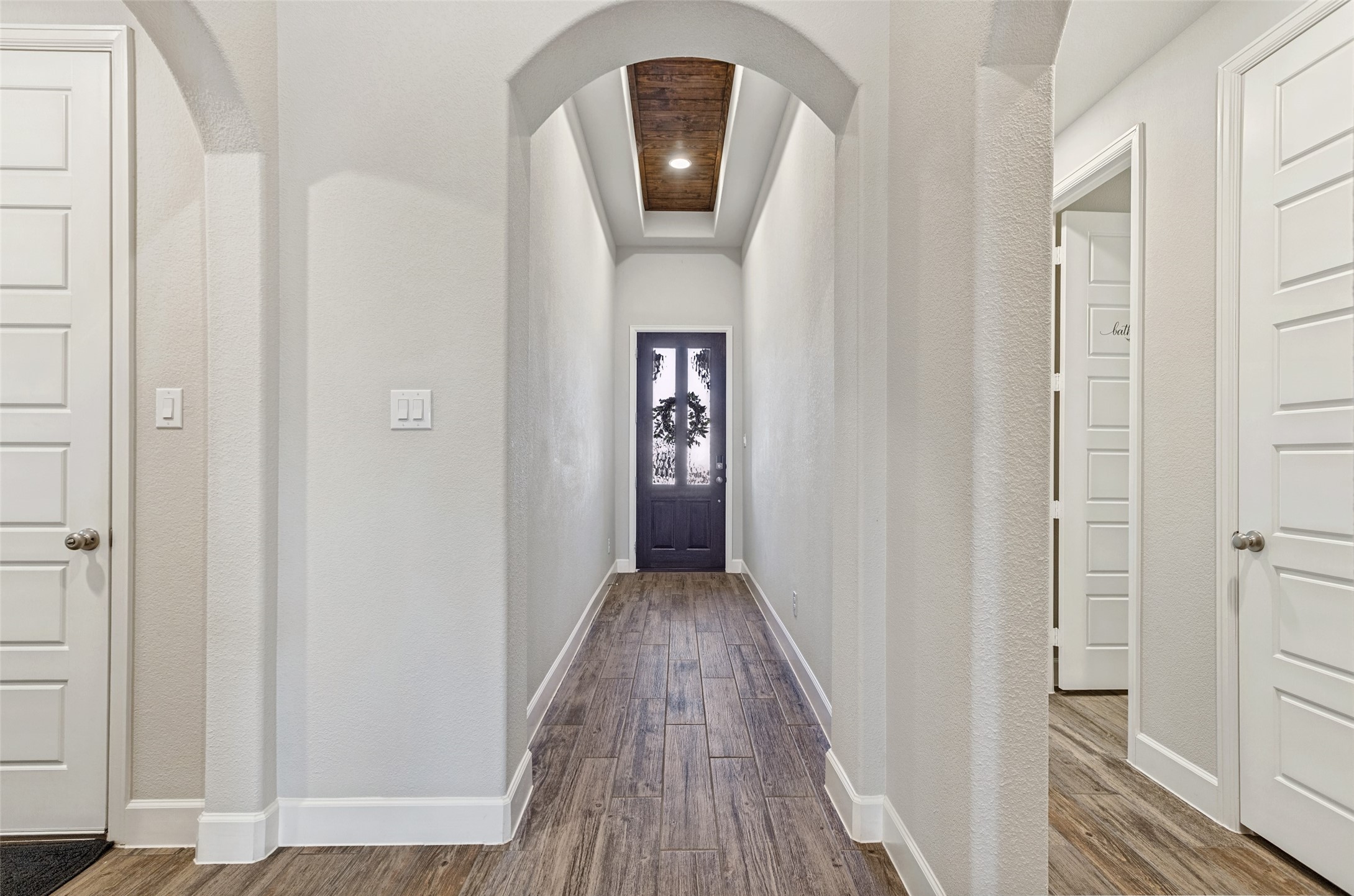 8212 San Bernard Trail