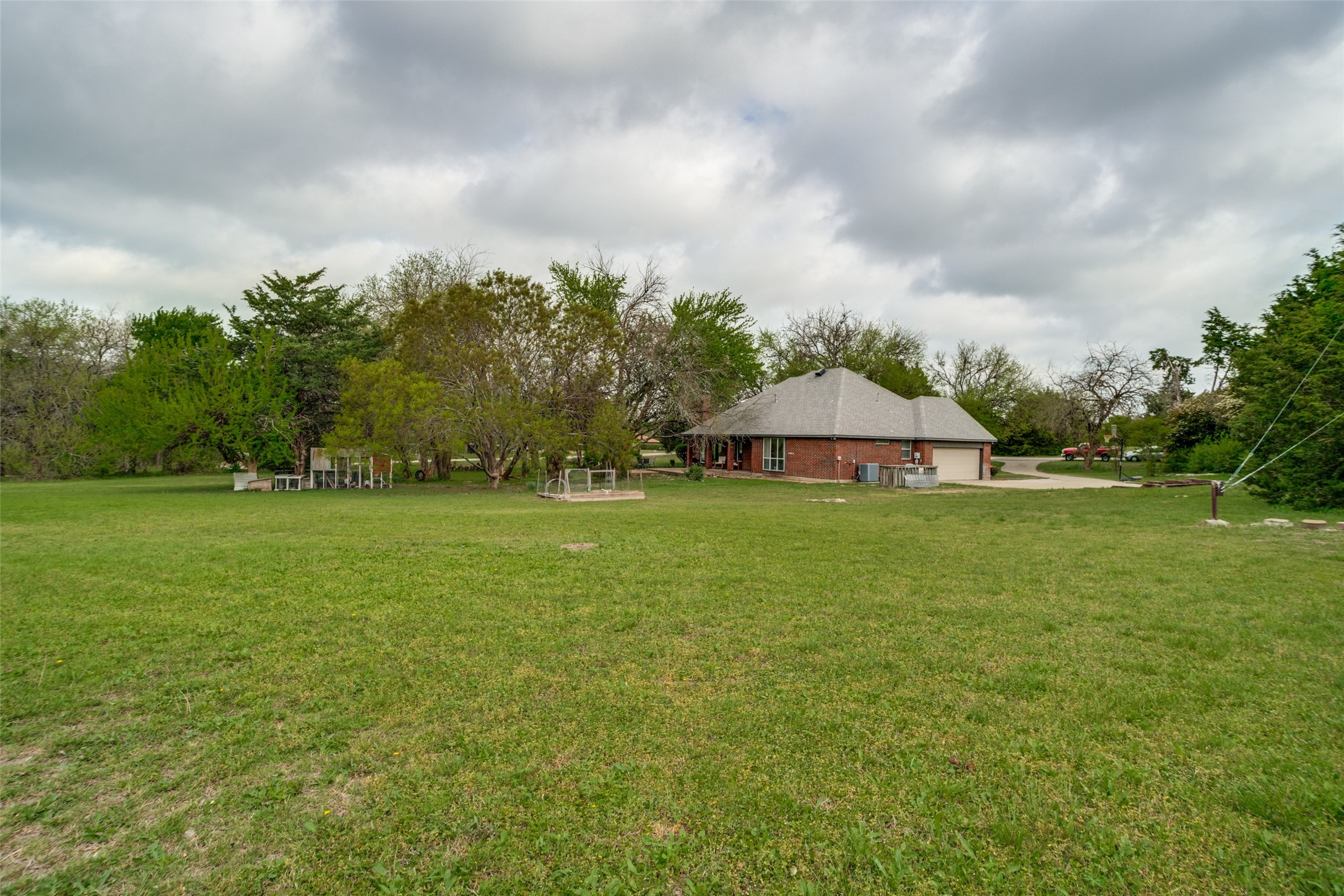 305 Cedar Hill Circle