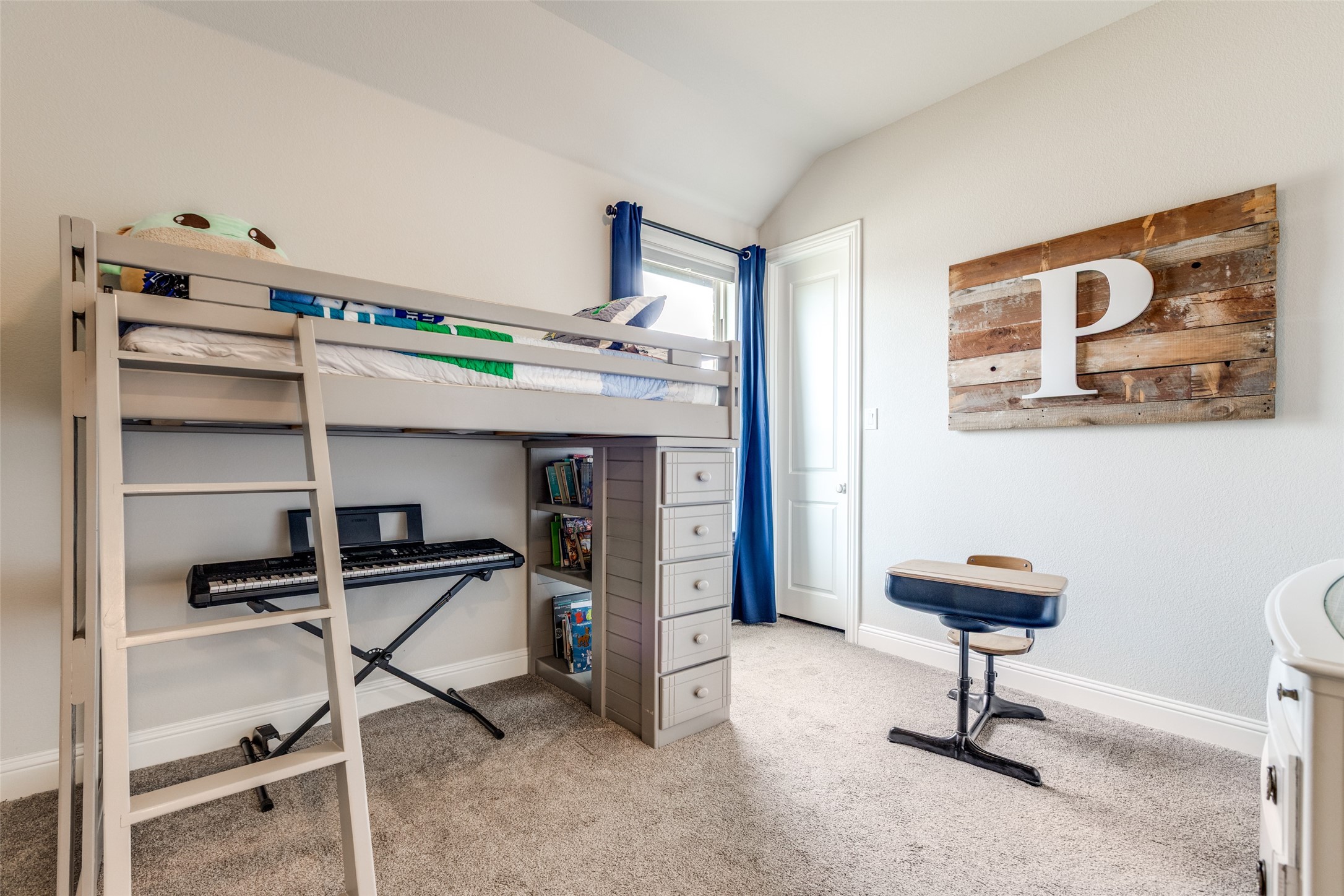 8013 Three Forks Trail