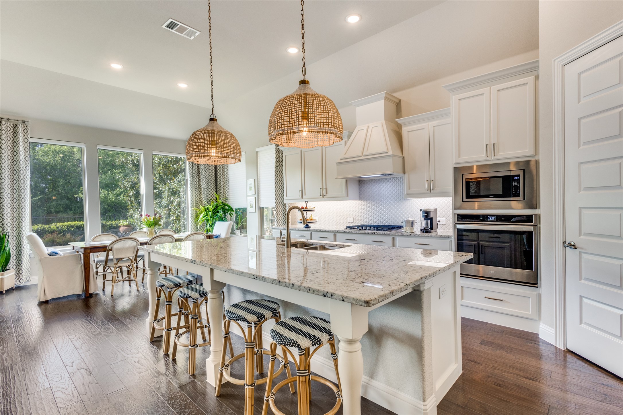 7404 River Park Drive