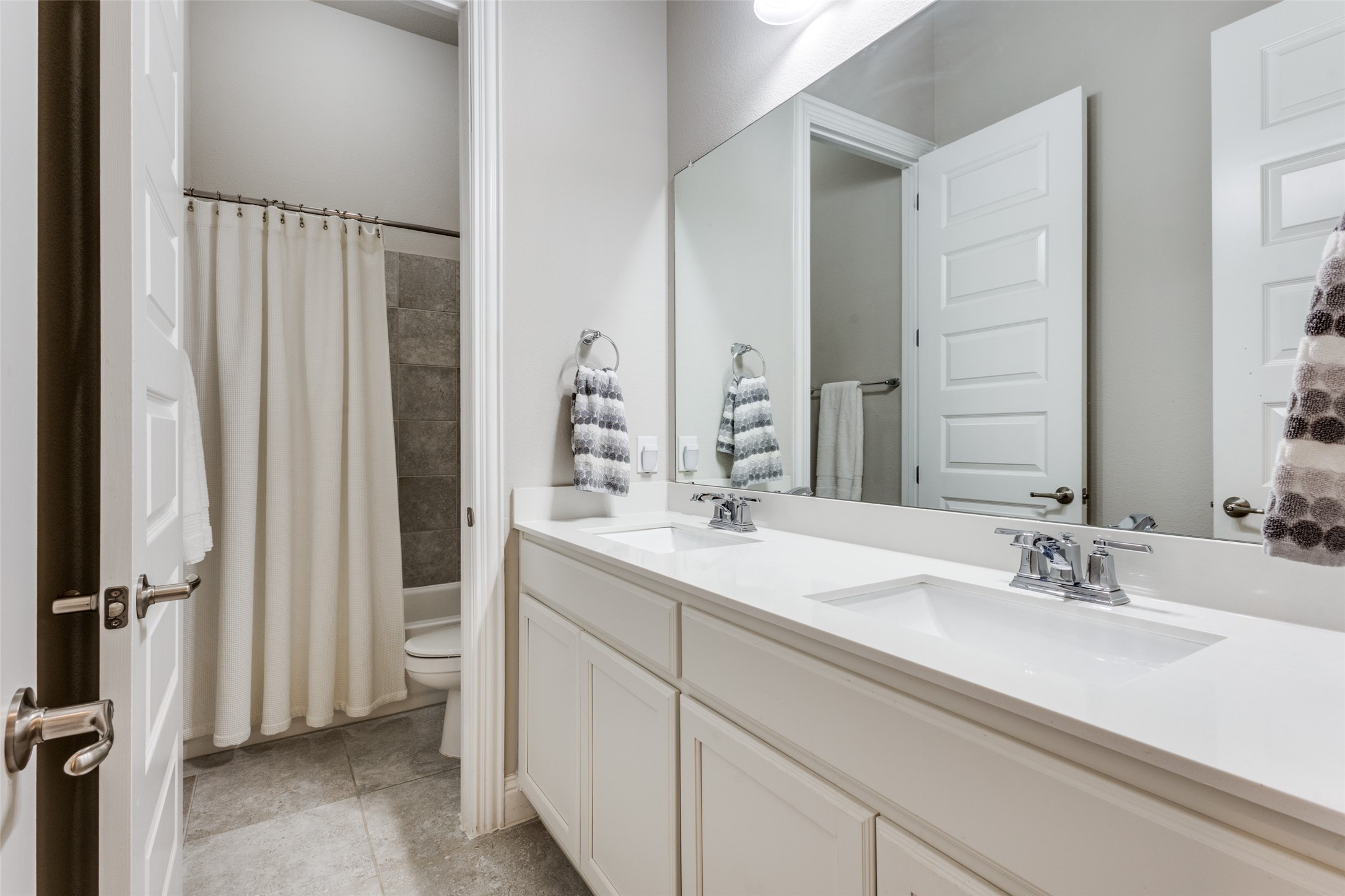 7404 River Park Drive