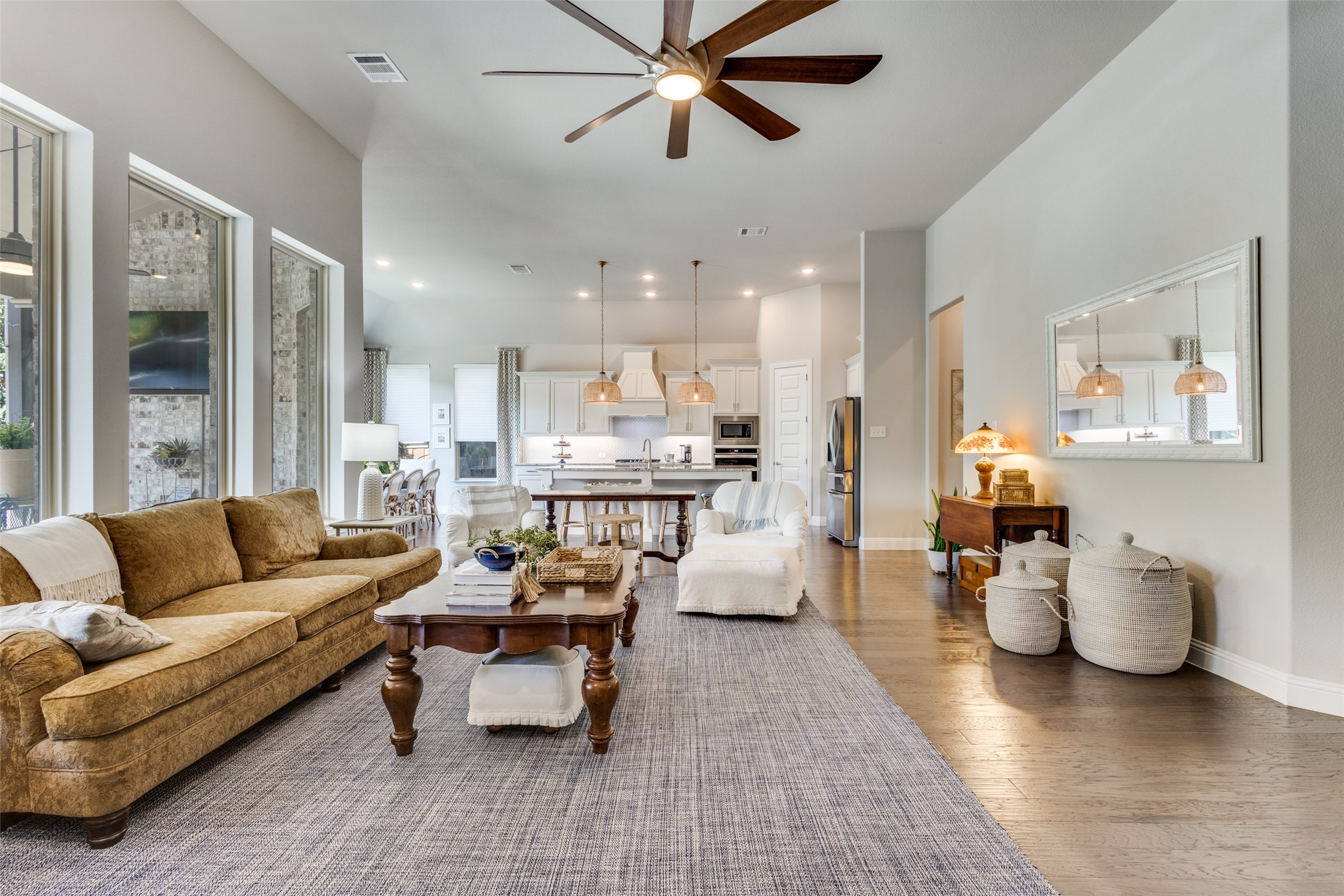 7404 River Park Drive