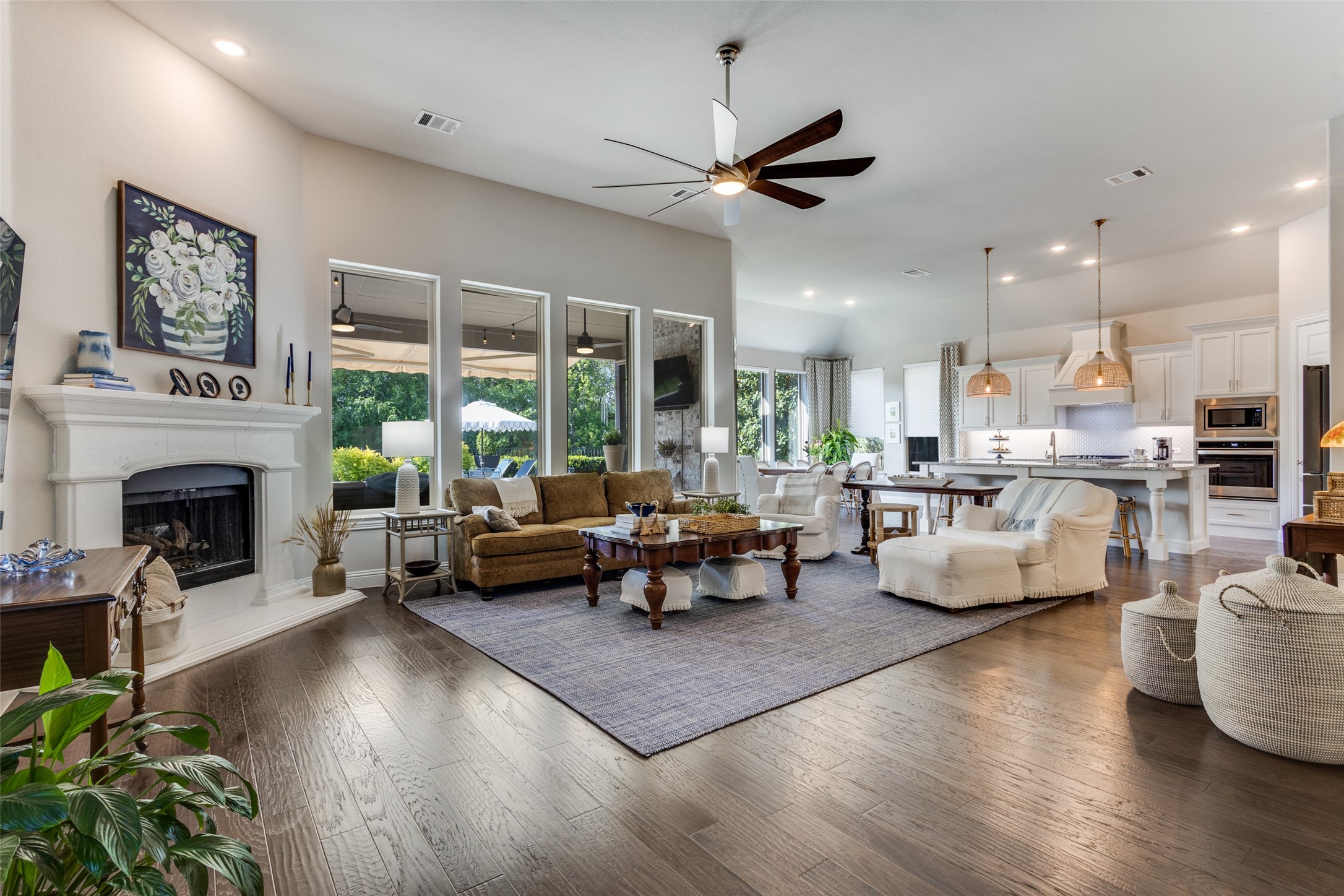 7404 River Park Drive