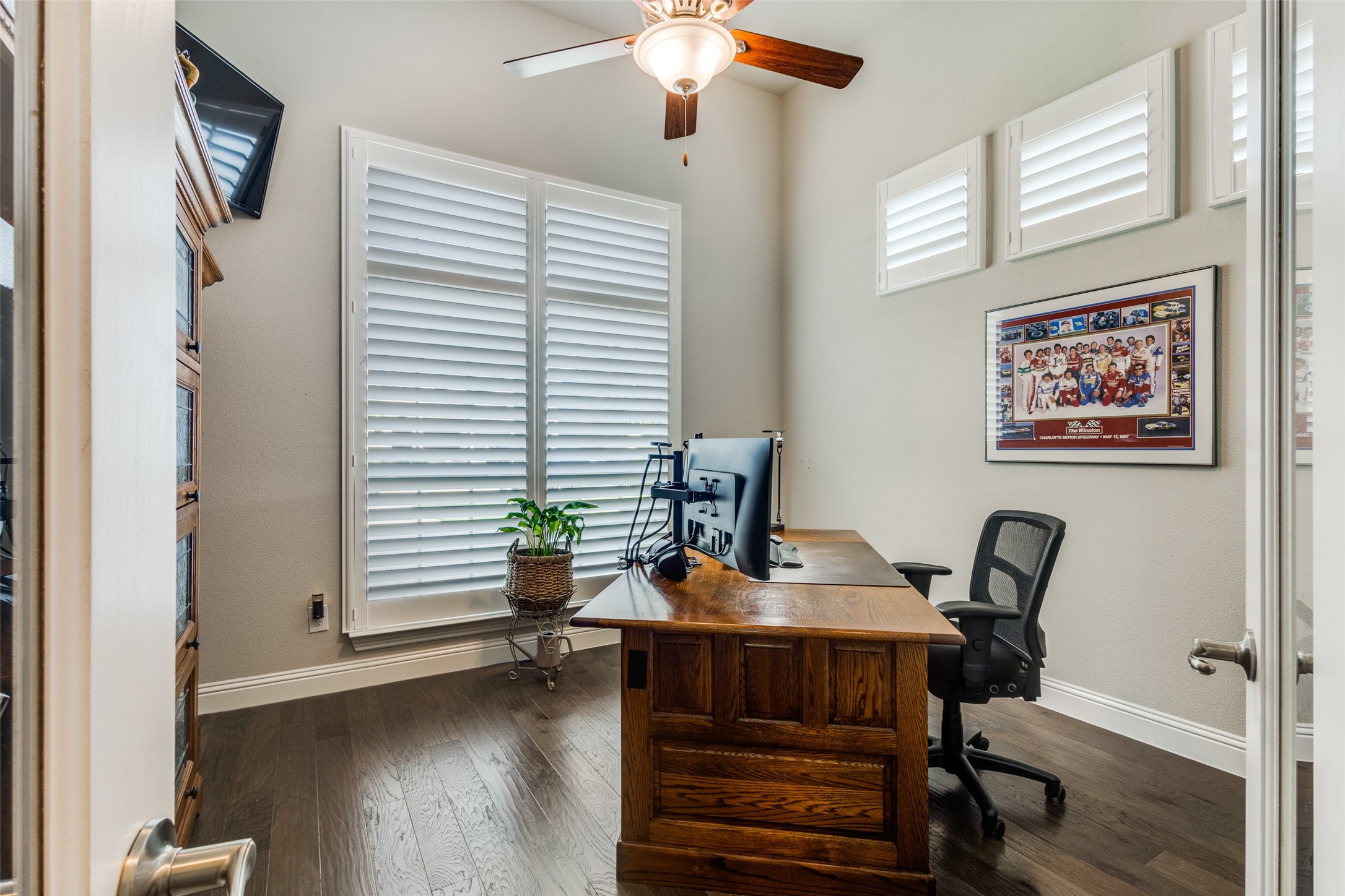 7404 River Park Drive