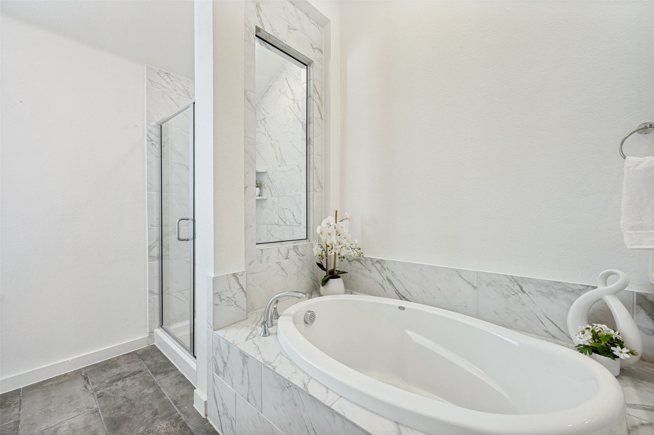 8117 Yellow Brick Pass