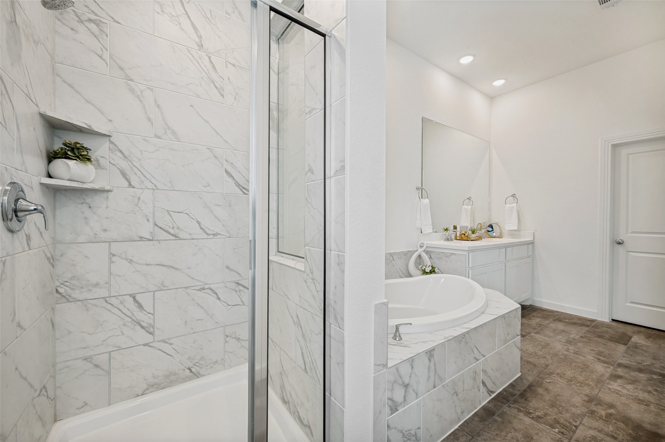 8117 Yellow Brick Pass