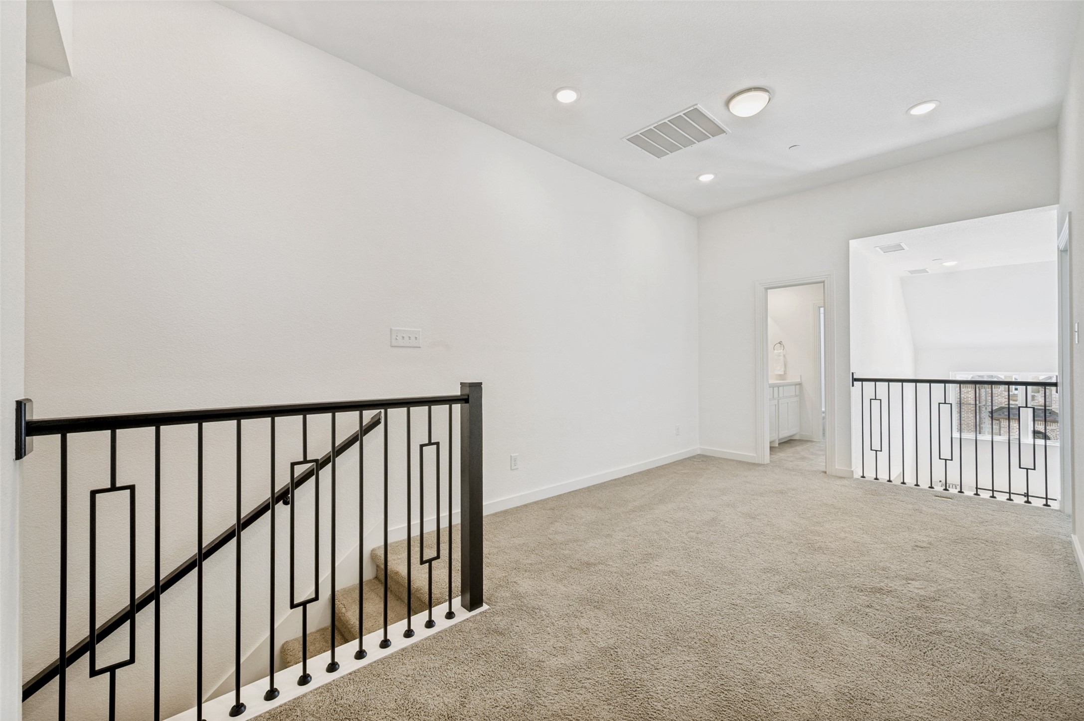 8117 Yellow Brick Pass