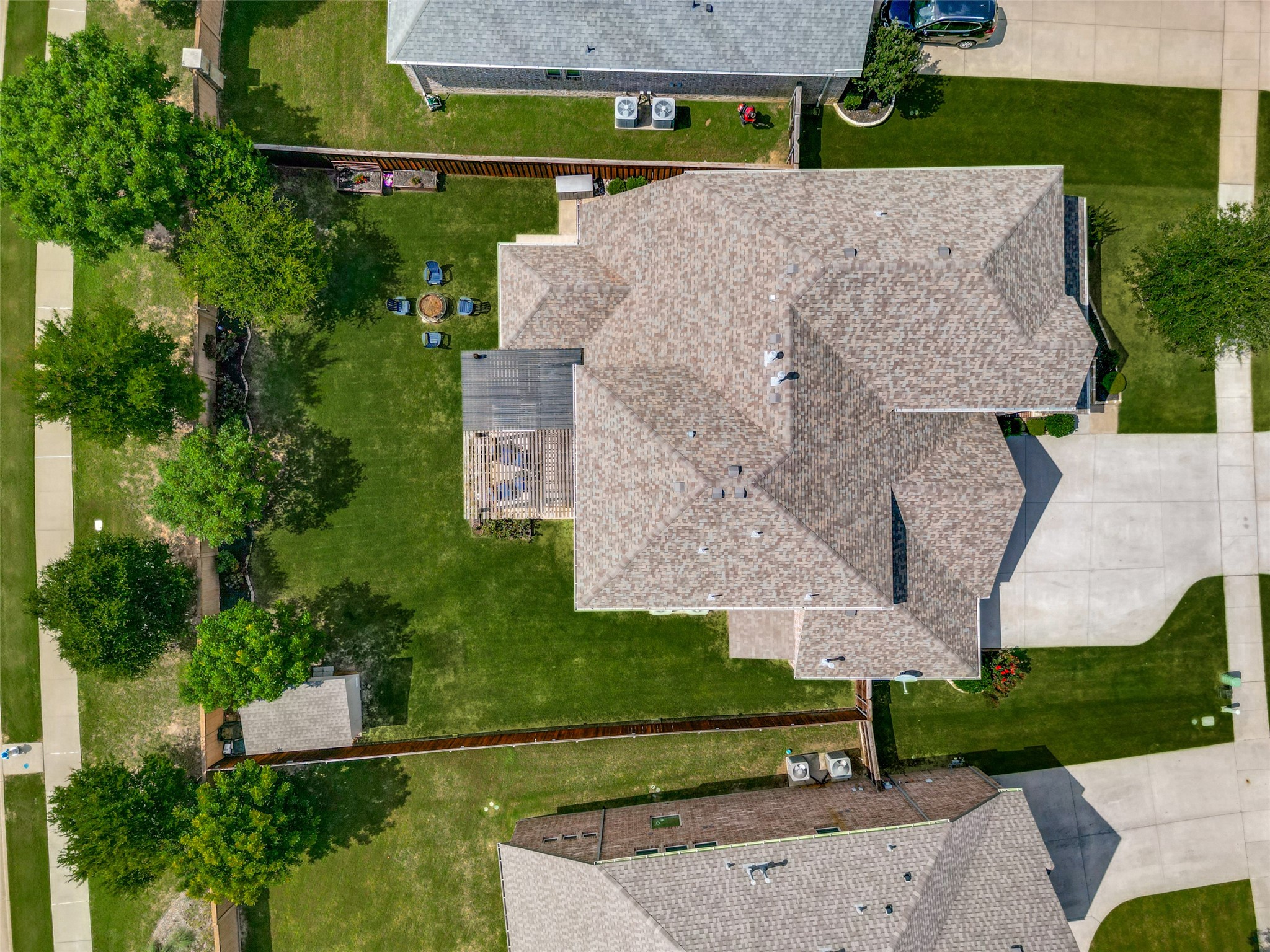 7913 Caddo Cove