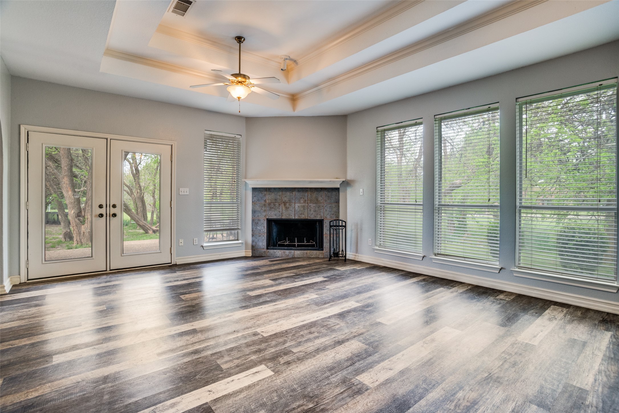 305 Cedar Hill Circle