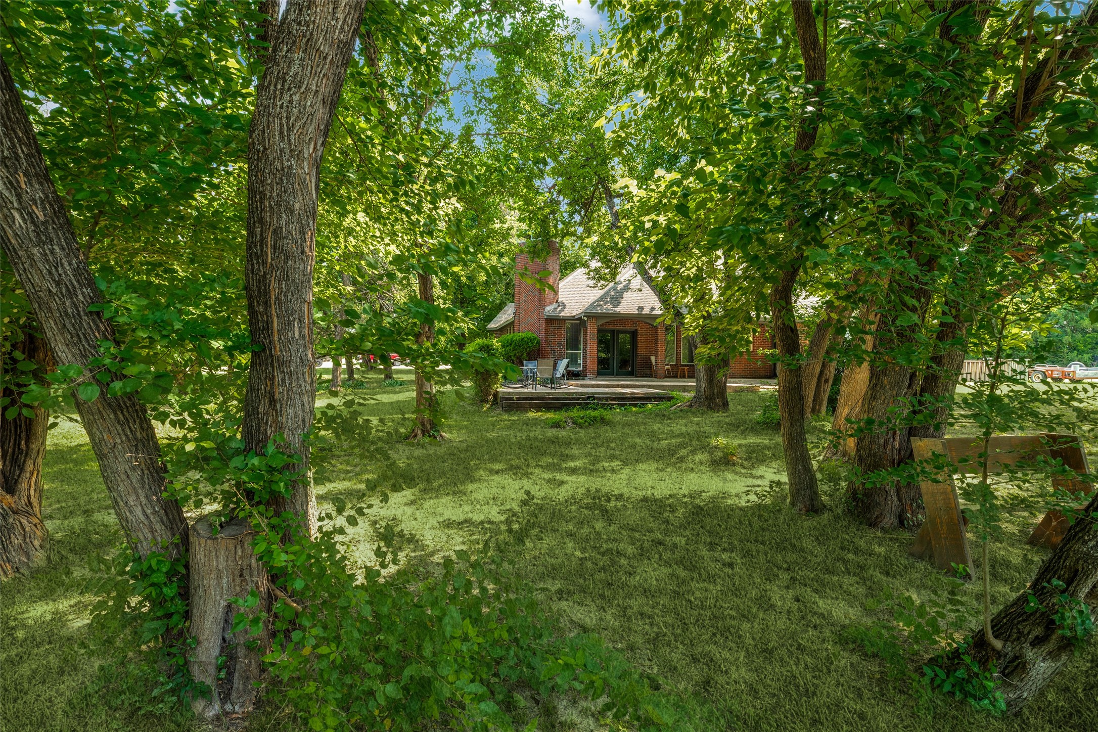 305 Cedar Hill Circle