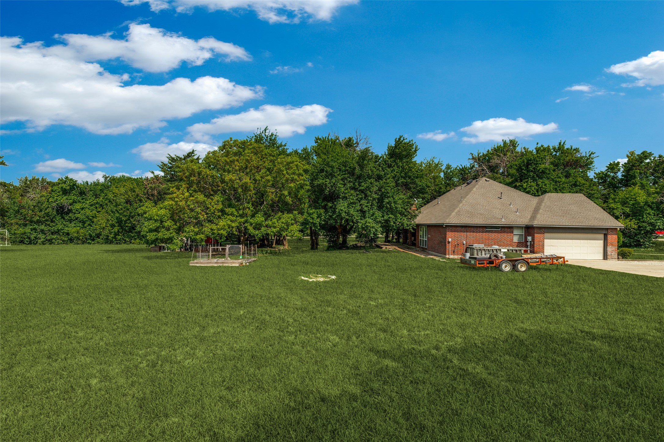 305 Cedar Hill Circle