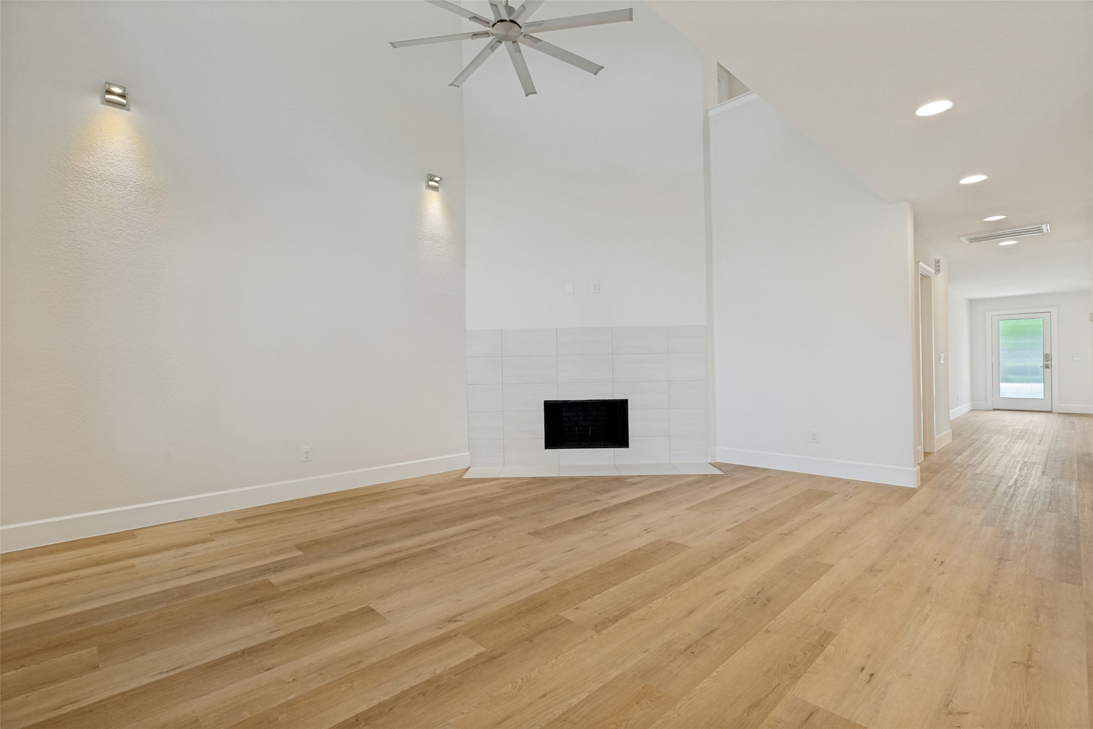 1016 Scenic Hills Drive