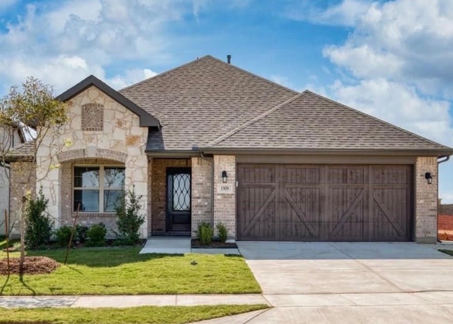 1909 Miramar Court