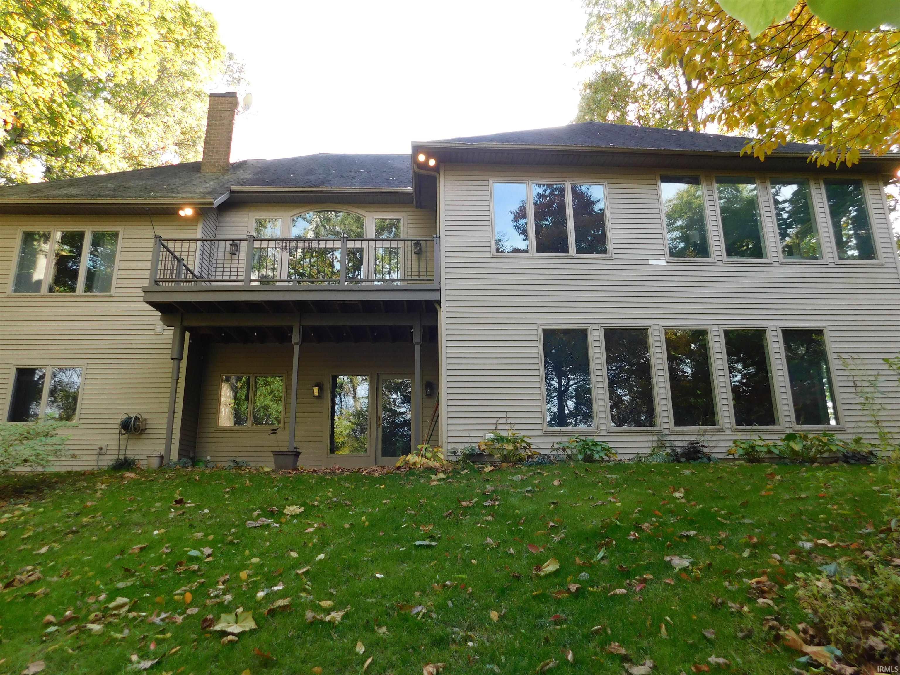 2228 E Laurien Ct