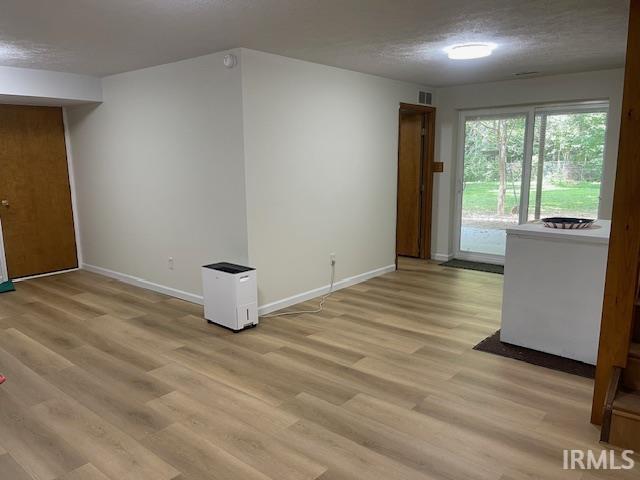 1307 Wooster Road