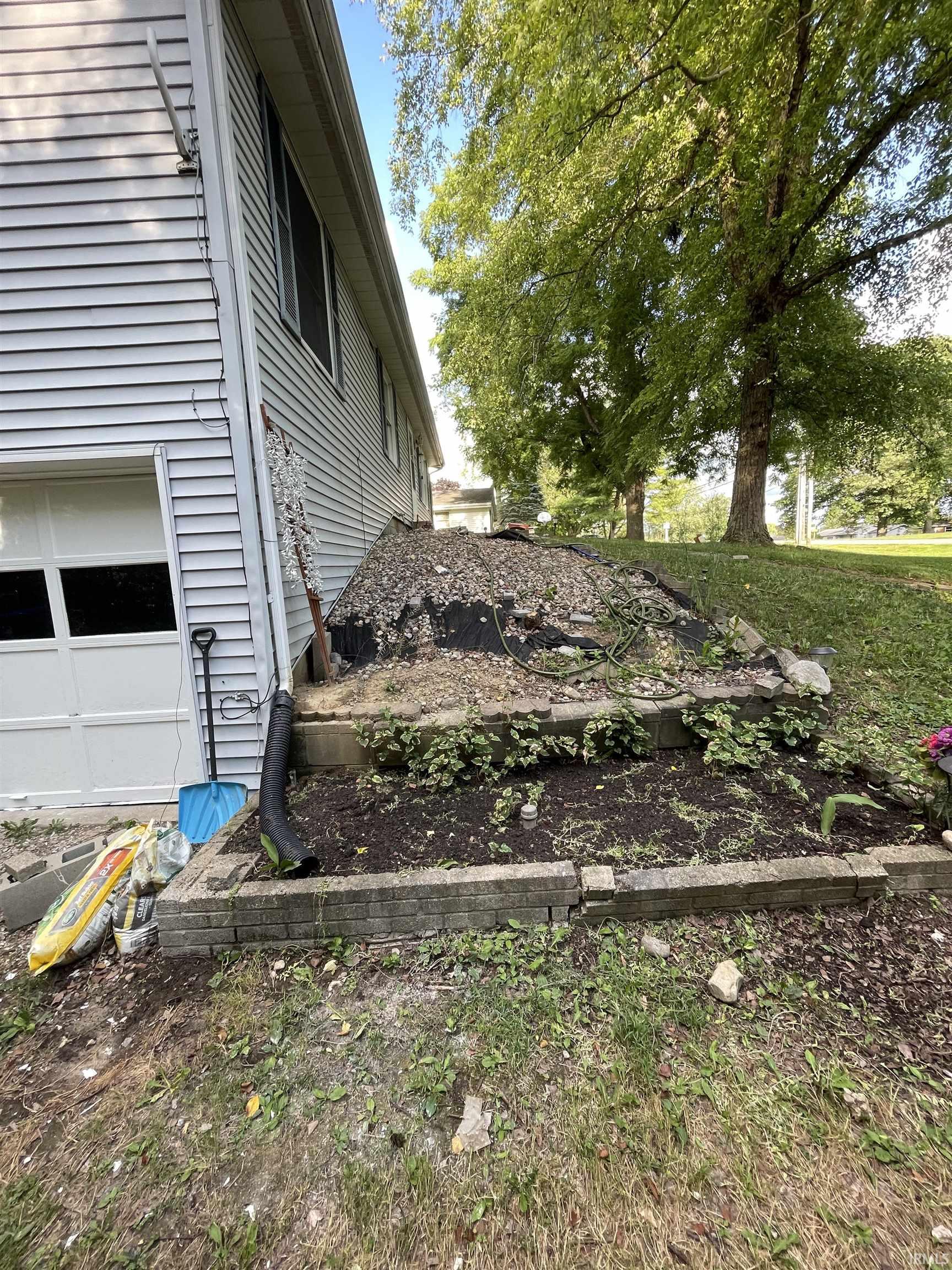 1307 Wooster Road