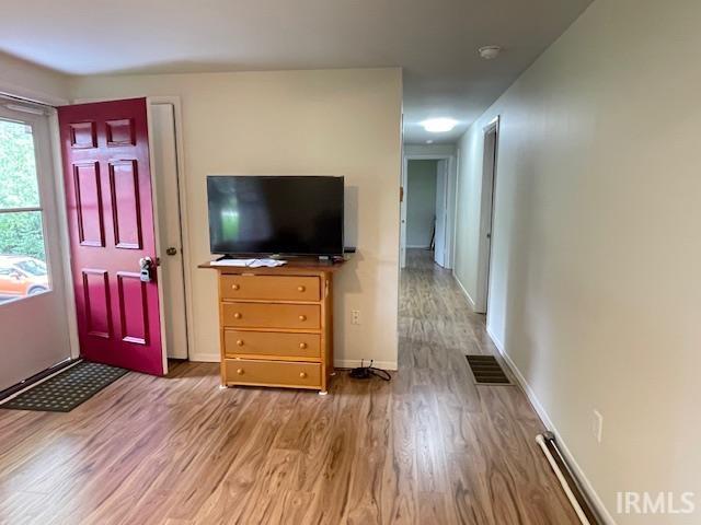 1307 Wooster Road