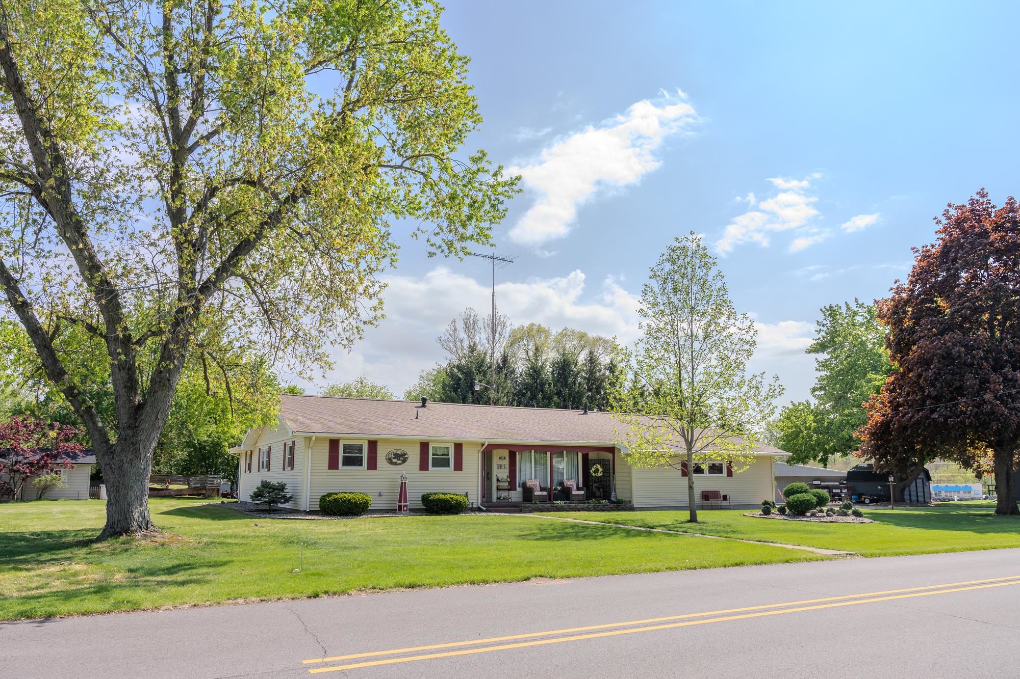 315 E Effie Mae Street