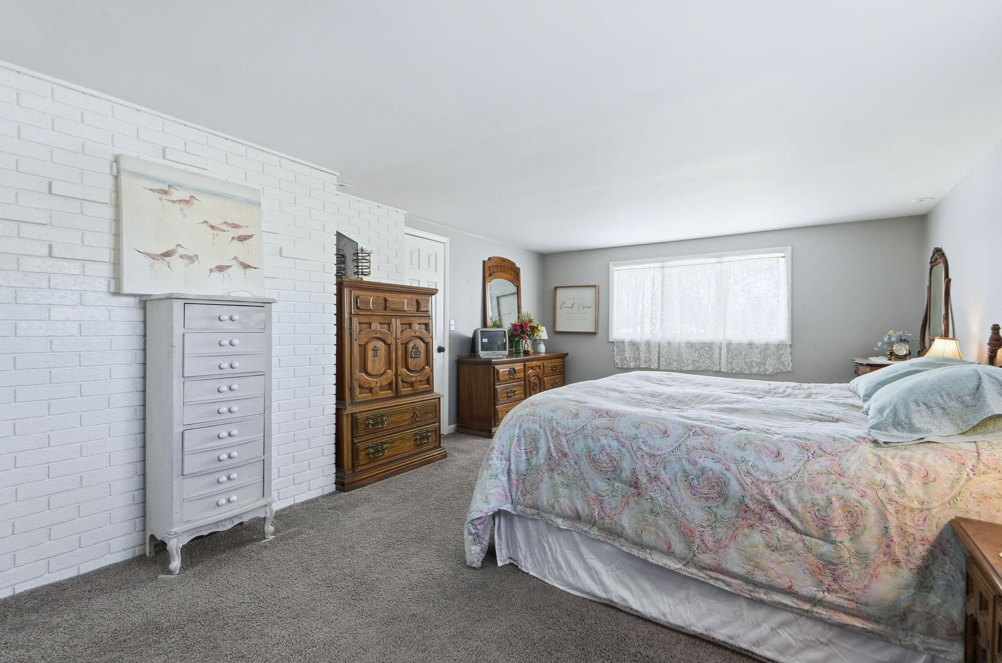 5626 Dartmouth Drive