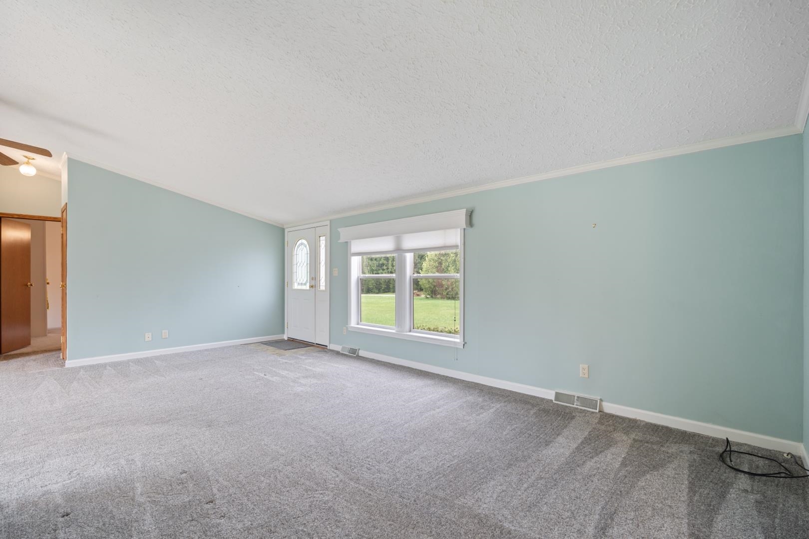 511 Midlake Drive