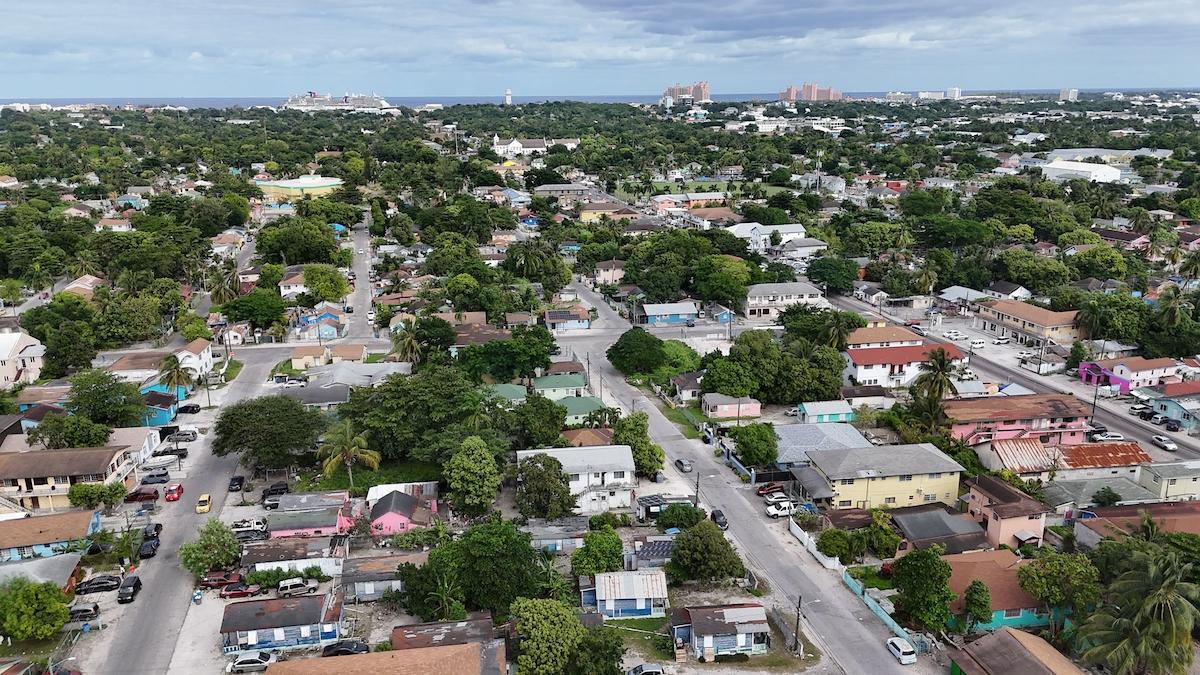 EXUMA STREET COMMERCIAL PROPERTY, LOT 13 BLOCK 76